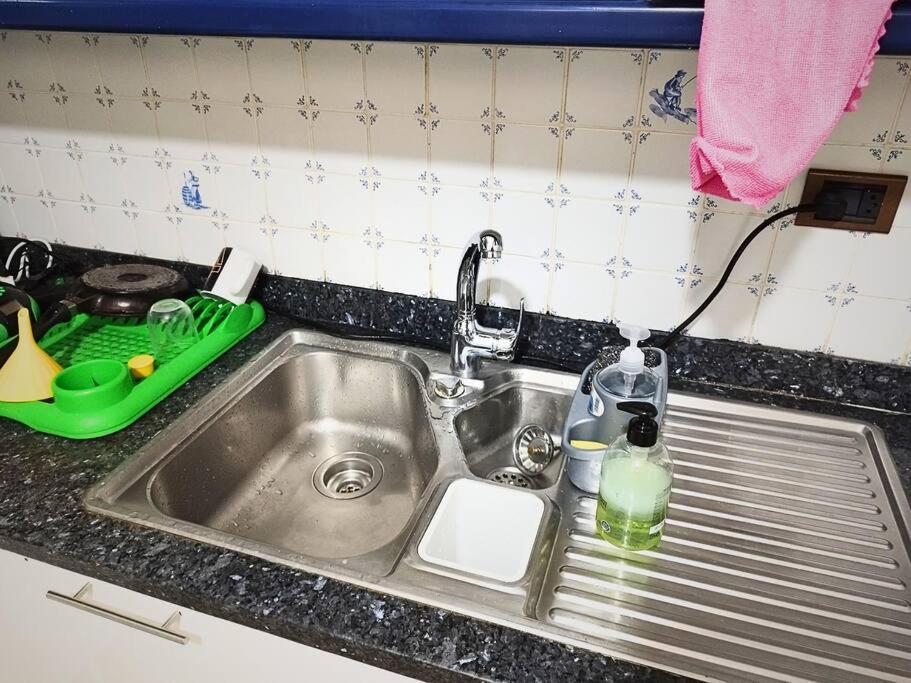 Castro-Urdiales Apartamento 3 Minutos De La Playa 乌迪亚莱斯堡 外观 照片
