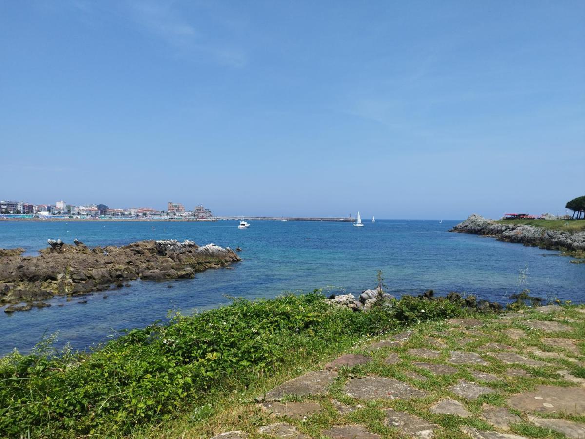Castro-Urdiales Apartamento 3 Minutos De La Playa 乌迪亚莱斯堡 外观 照片